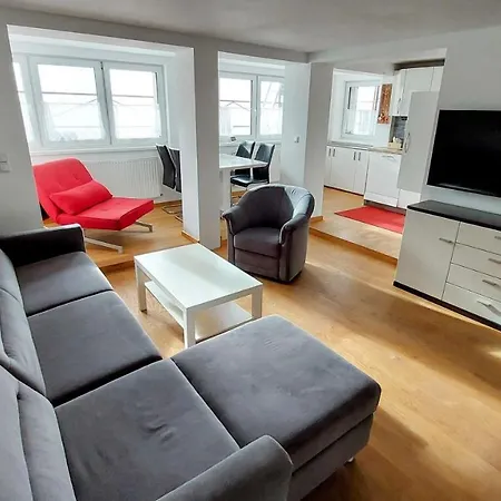 Twin Peak Edelweiss Apartman