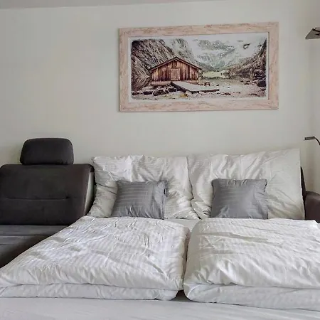 Twin Peak Edelweiss Apartment *