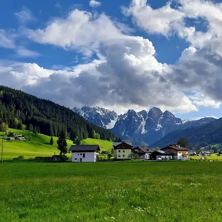 Twin Peak Edelweiss Apartment Gosau